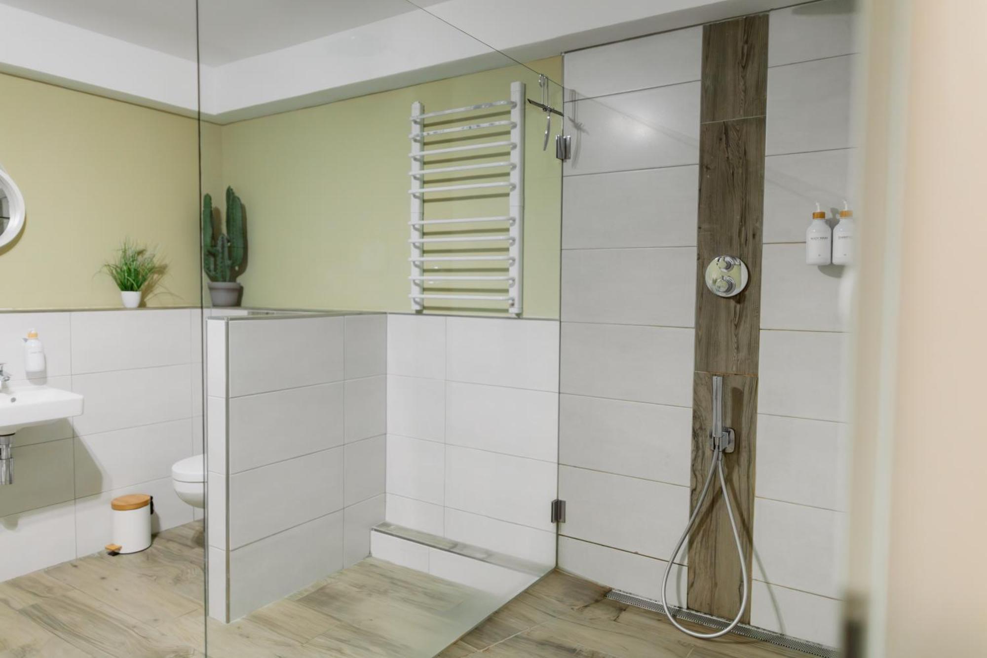 Charmante Ferienwohnung Mit Sauna Und Terrasse Winterberg Bagian luar foto