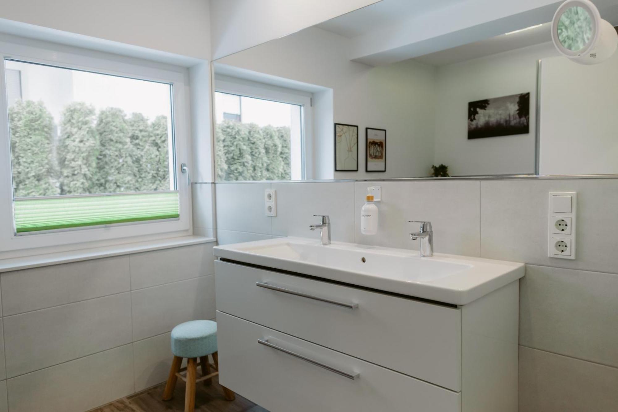Charmante Ferienwohnung Mit Sauna Und Terrasse Winterberg Bagian luar foto